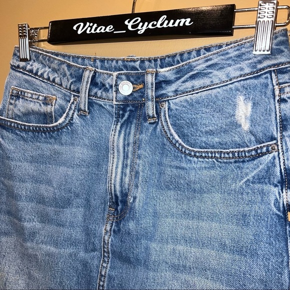 &Denim H&M Distressed Denim Skirt - Picture 3 of 7